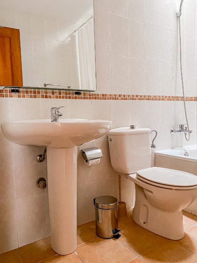 Habitación Privada + Baño Privado en la vivienda Apartamento Corralejo Exterior foto